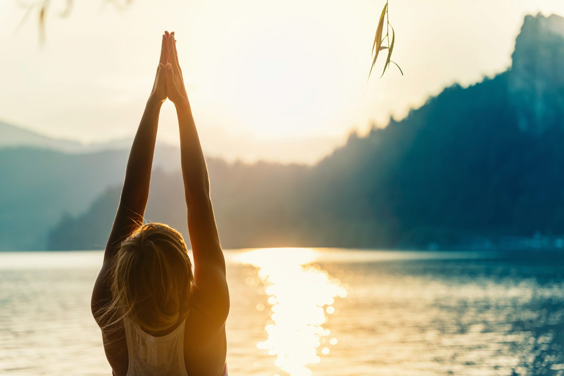 Sun Salutation йога